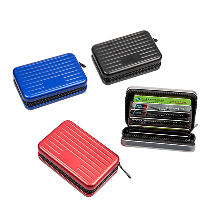 Ինչպե՞ս է կայծակաճարմանդ ալյումինե քարտի դրամապանակը բարելավում քարտի ամենօրյա անվտանգությունը և կազմակերպումը: